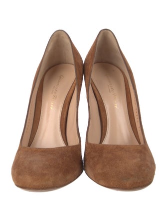 Gianvito Rossi Suede Pumps