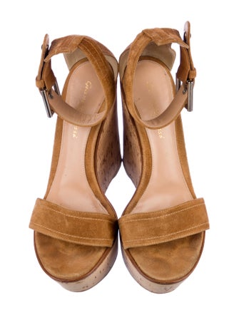 Gianvito Rossi Suede Sandals
