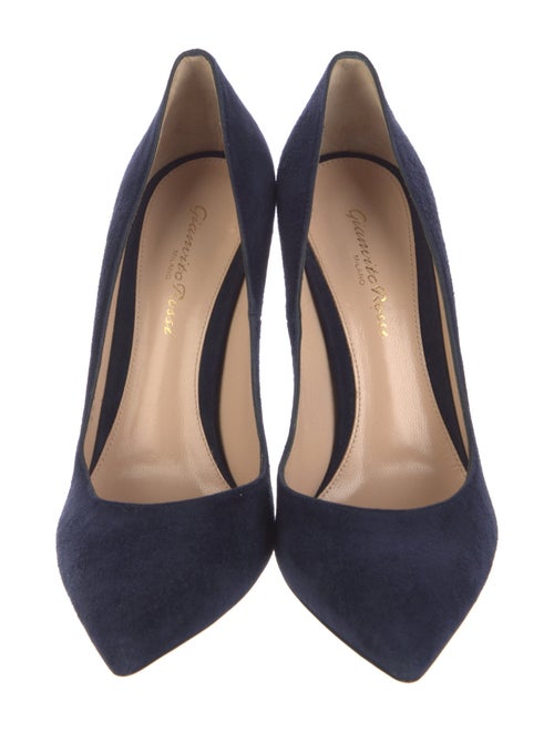 Gianvito Rossi Suede Pumps
