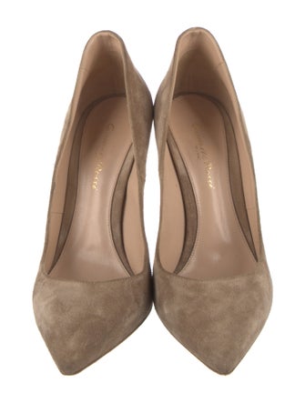 Gianvito Rossi Suede Pumps