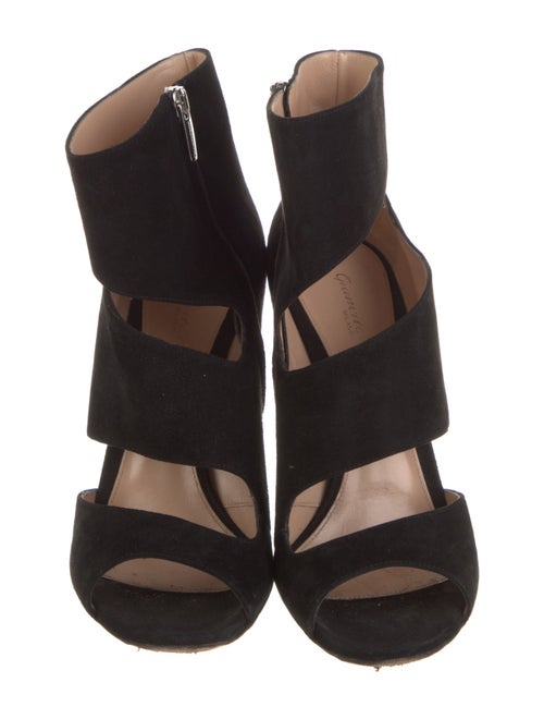 Gianvito Rossi Suede Cutout Accent Pumps