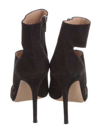 Gianvito Rossi Suede Cutout Accent Pumps