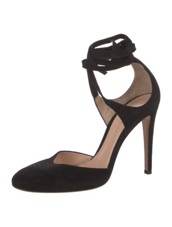 Gianvito Rossi Suede Pumps