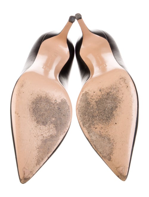 Gianvito Rossi Leather Pumps