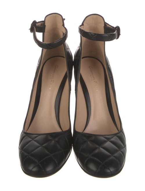 Gianvito Rossi Leather Pumps