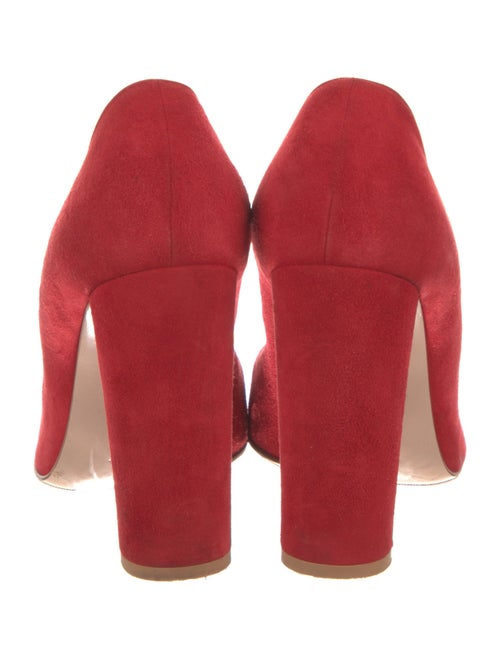 Gianvito Rossi Suede Pumps