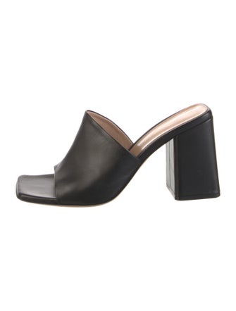 Gianvito Rossi Leather Slides