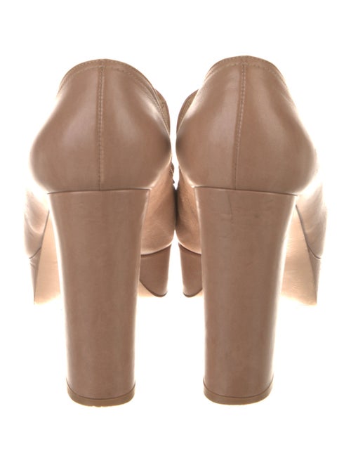 Gianvito Rossi Leather Pumps