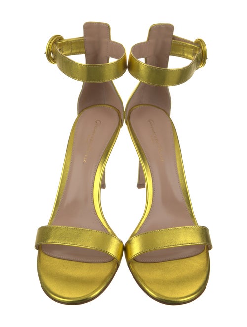 Gianvito Rossi Leather Sandals
