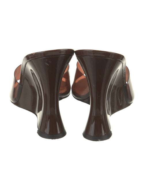 Gianvito Rossi Slides