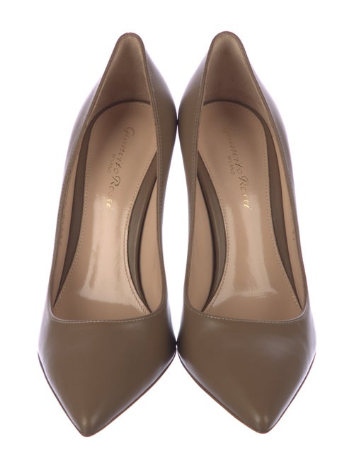Gianvito Rossi Leather Pumps