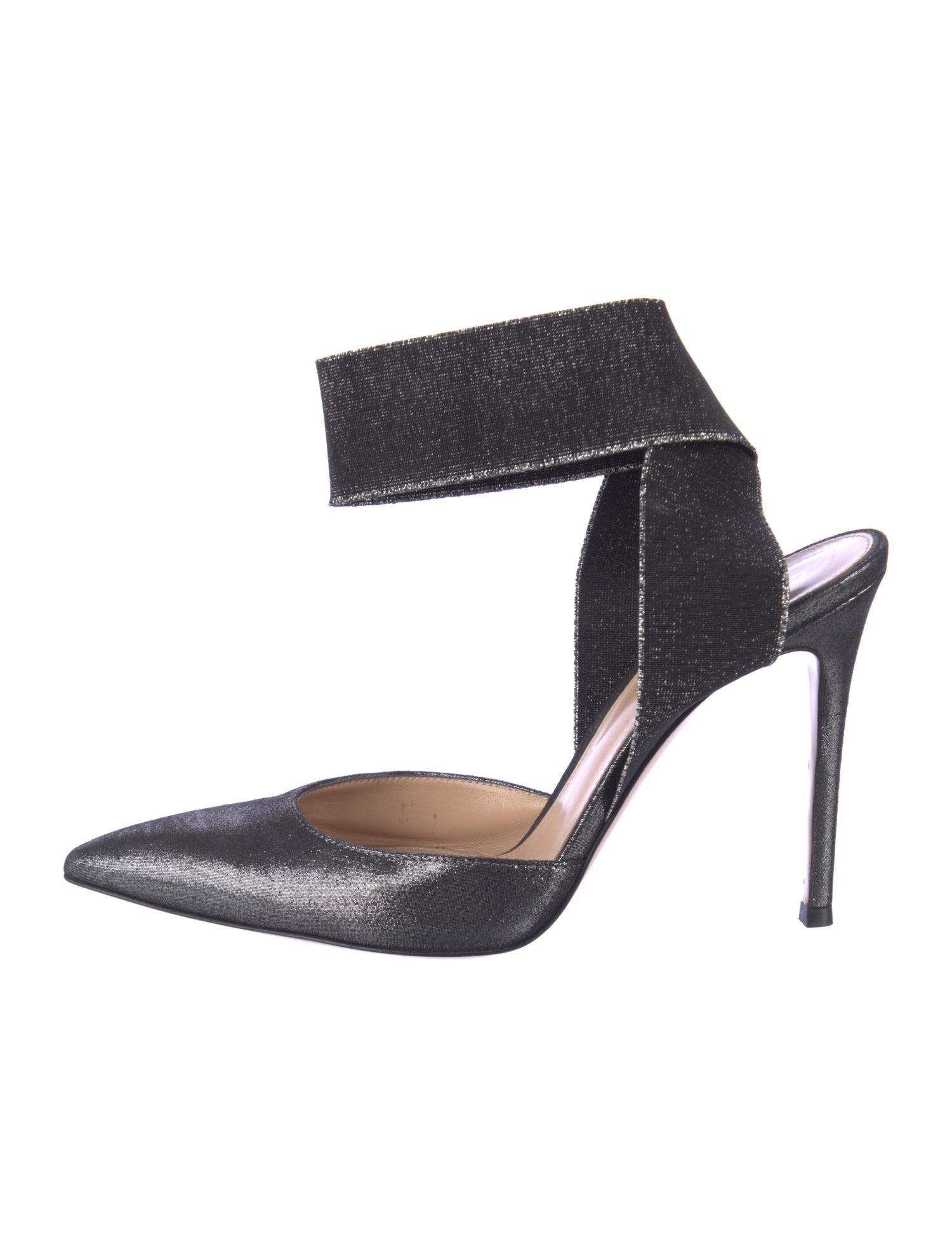 Gianvito Rossi D'Orsay Pumps