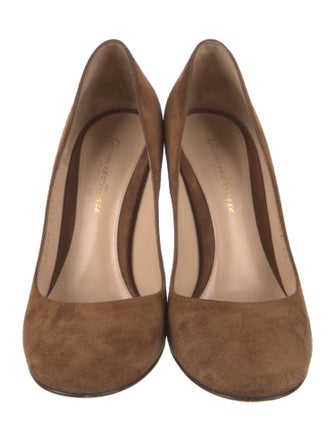 Gianvito Rossi Suede Pumps
