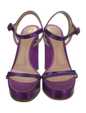 Gianvito Rossi Leather T-Strap Sandals