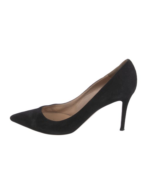 Gianvito Rossi Suede Pumps