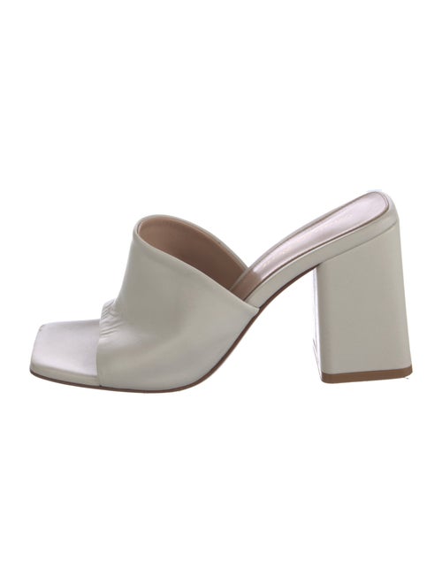 Gianvito Rossi Leather Slides