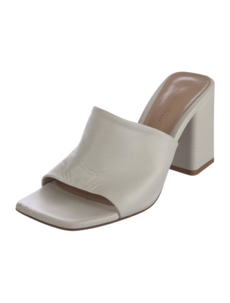Gianvito Rossi Leather Slides