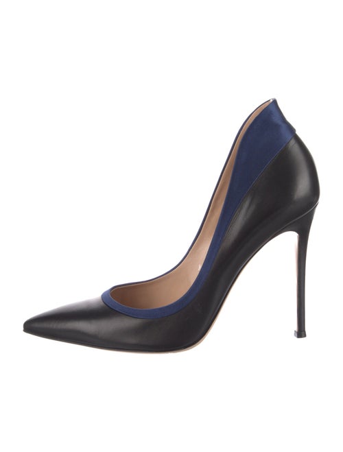 Gianvito Rossi Leather Pumps