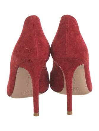 Gianvito Rossi Suede Pumps