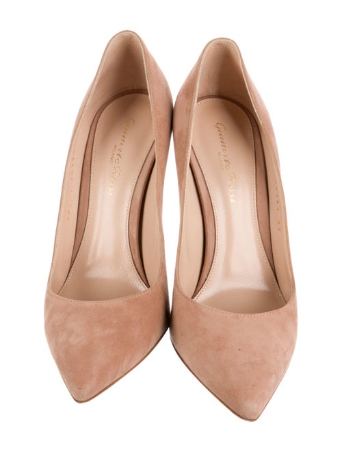 Gianvito Rossi Suede Pumps