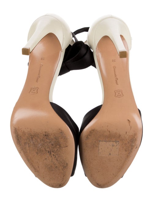 Gianvito Rossi Leather Bow Accents D'Orsay Pumps