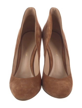 Gianvito Rossi Suede Pumps