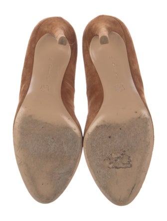 Gianvito Rossi Suede Pumps