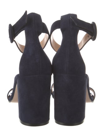 Gianvito Rossi Suede Sandals