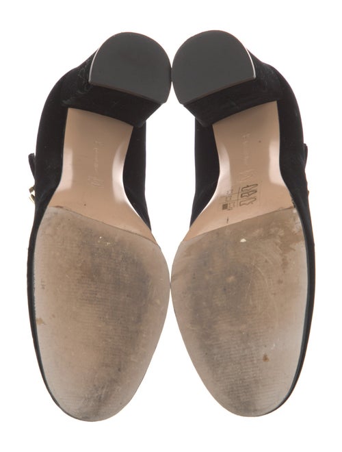 Gianvito Rossi Velvet Pumps