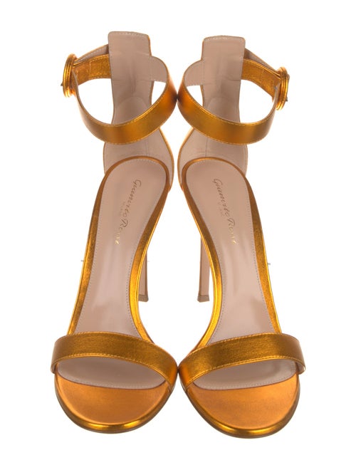 Gianvito Rossi Leather Sandals