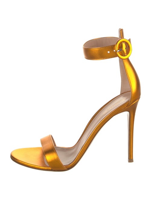Gianvito Rossi Leather Sandals