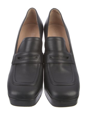 Gianvito Rossi Leather Pumps