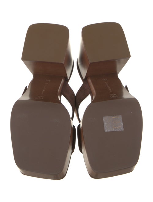 Gianvito Rossi Leather Leather Trim Embellishment Slides