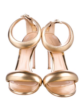 Gianvito Rossi Leather Sandals