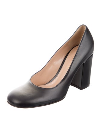 Gianvito Rossi Leather Pumps