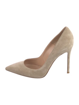 Gianvito Rossi Suede Pumps