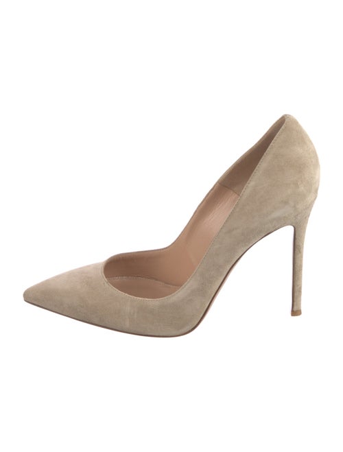Gianvito Rossi Suede Pumps