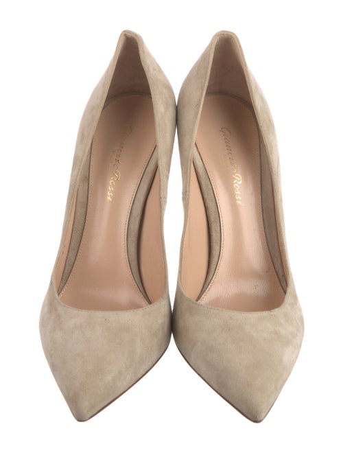Gianvito Rossi Suede Pumps