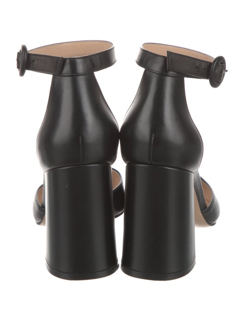 Gianvito Rossi Leather D'Orsay Pumps