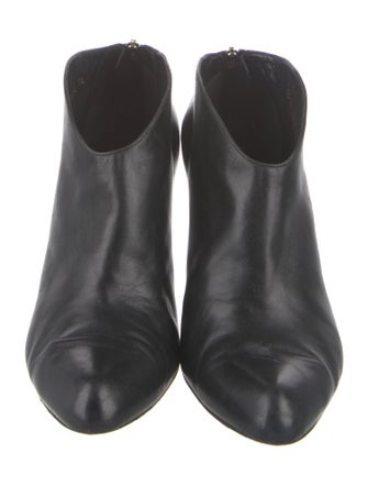 Gianvito Rossi Leather Pumps