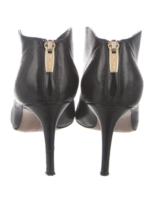 Gianvito Rossi Leather Pumps