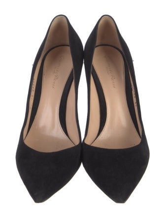 Gianvito Rossi Suede Pumps
