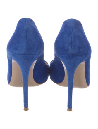 Gianvito Rossi Suede Pumps