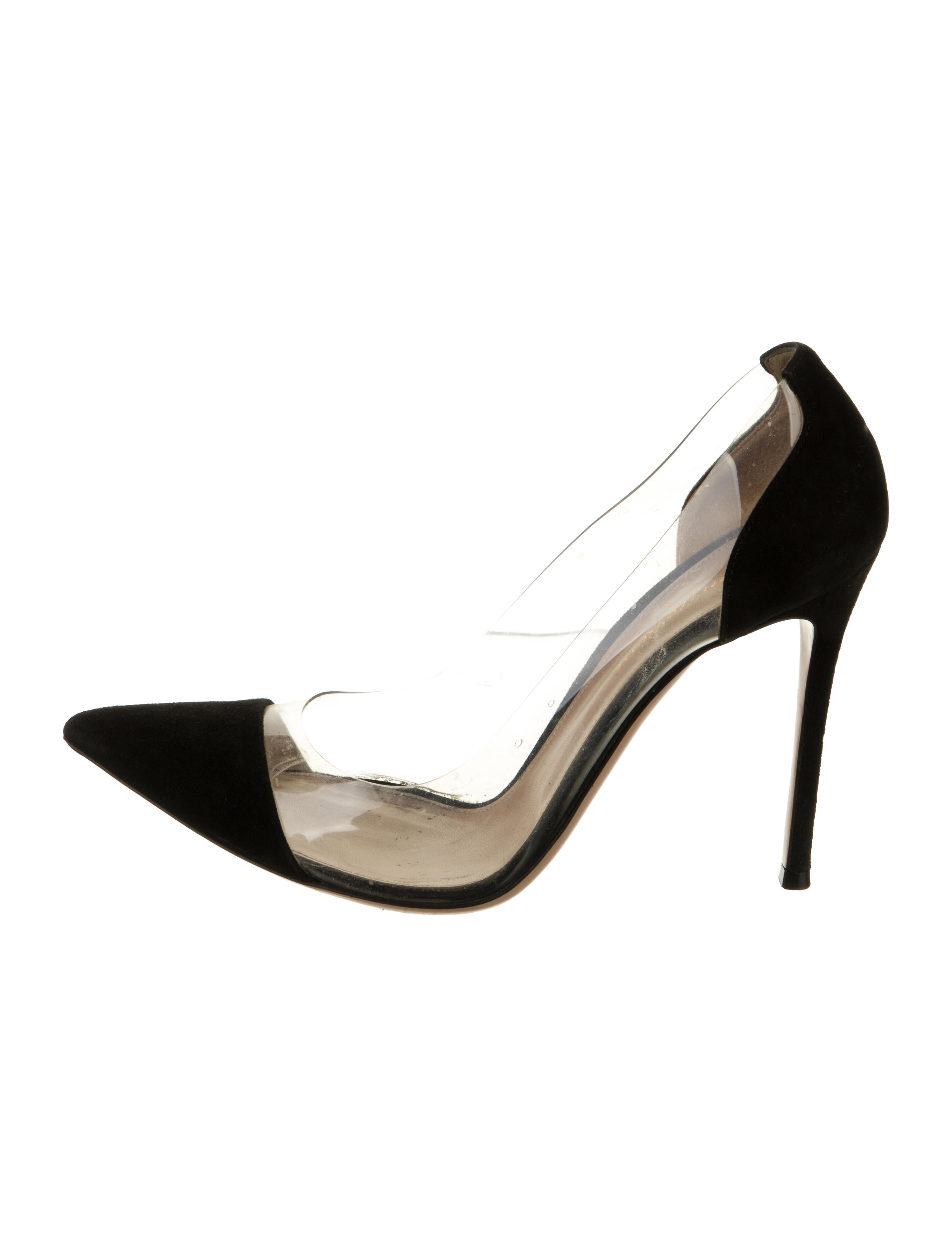 Gianvito Rossi Suede Pumps