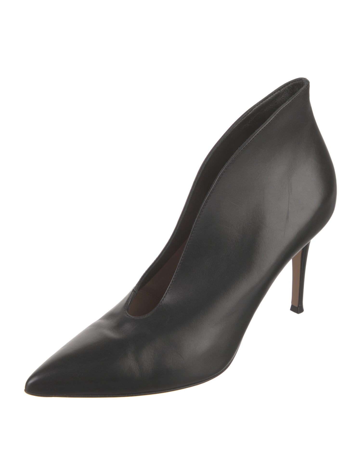Gianvito Rossi Leather Pumps