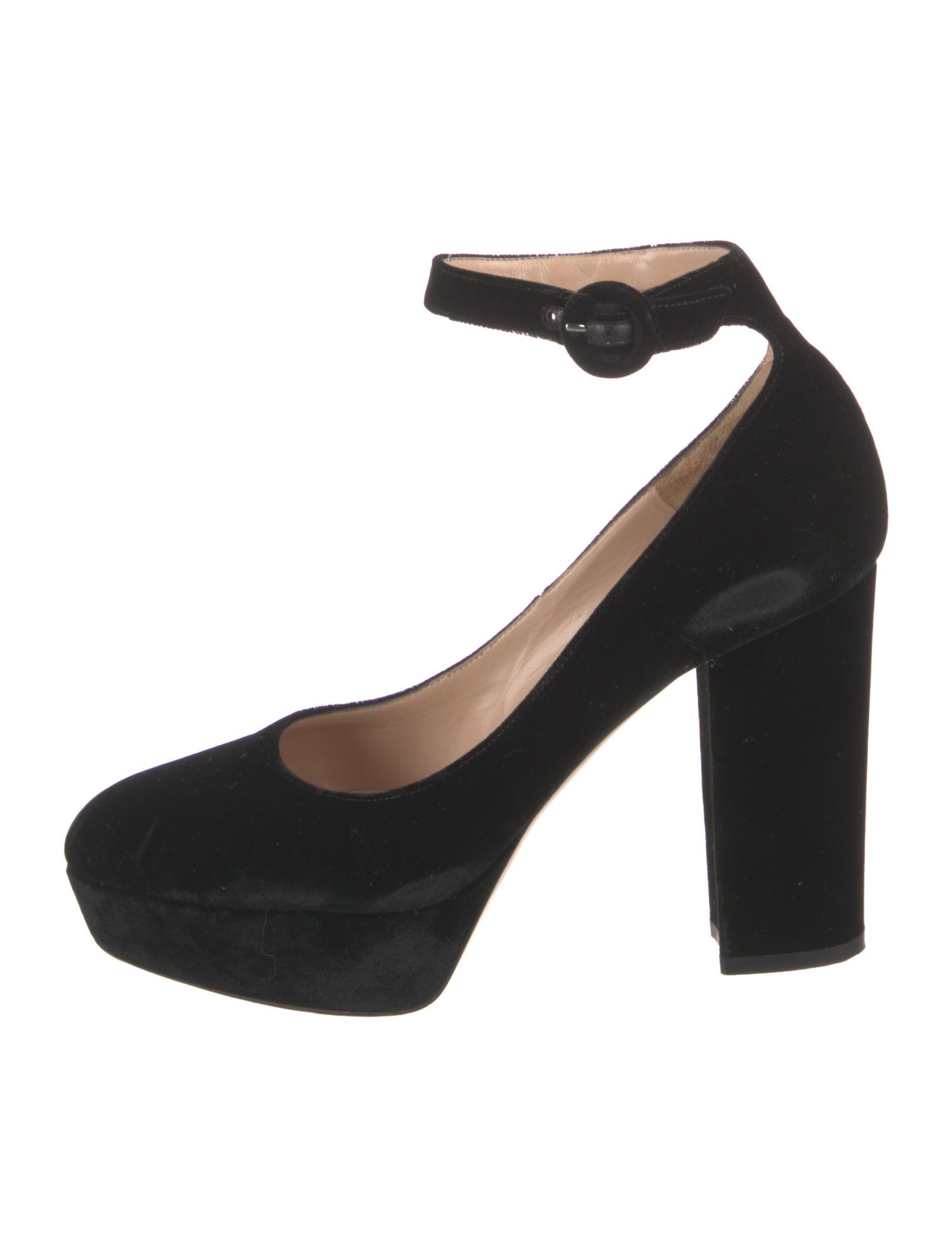 Gianvito Rossi Velvet Pumps