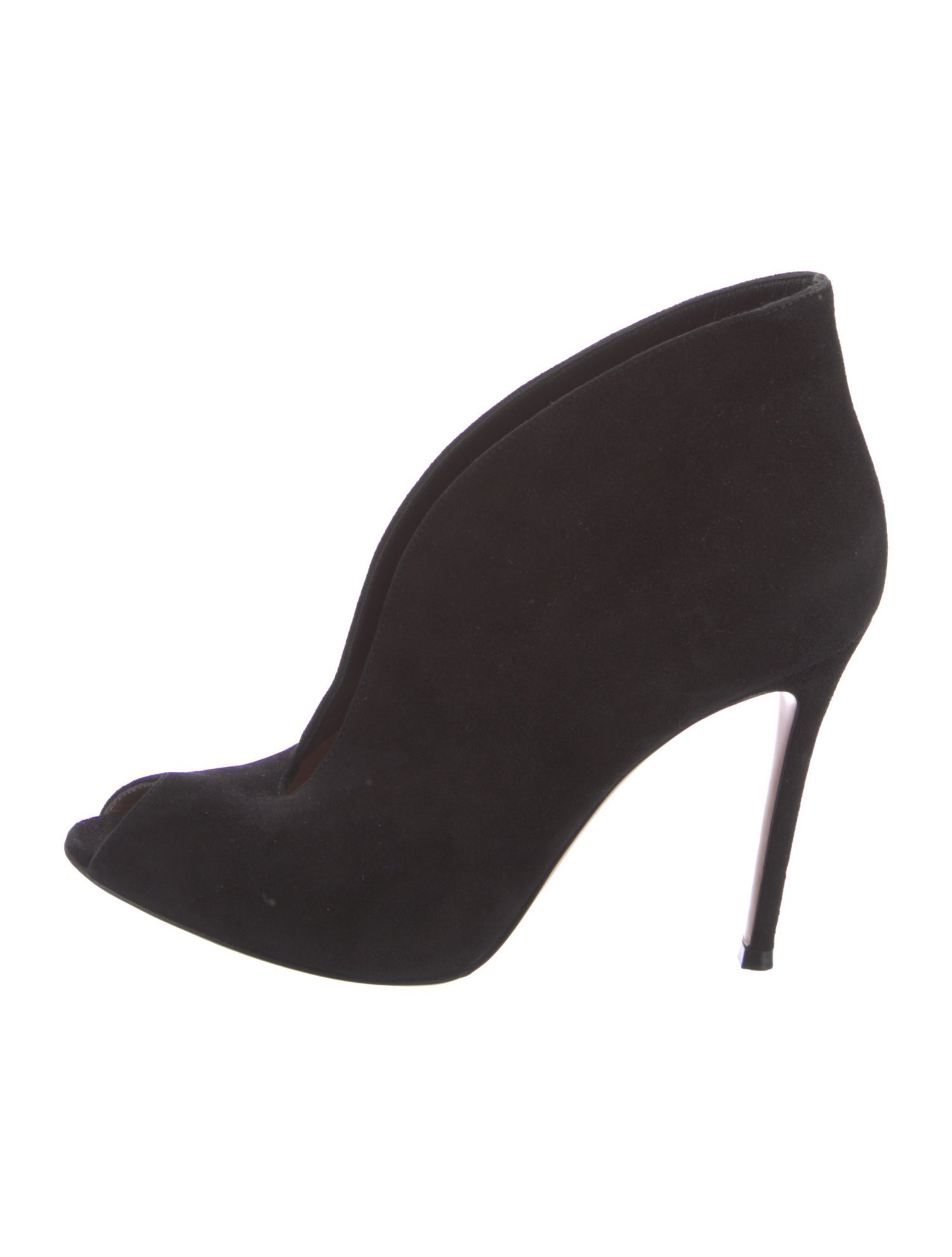 Gianvito Rossi Suede Pumps