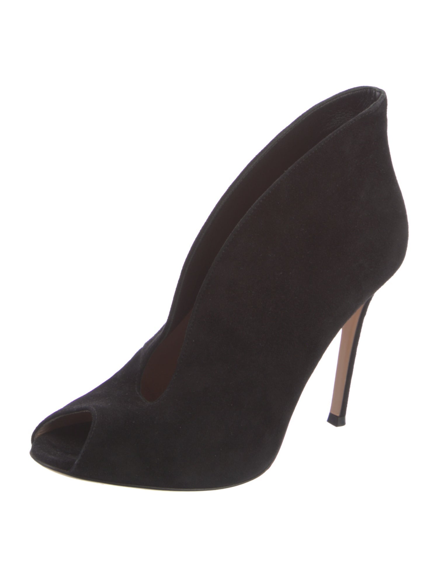 Gianvito Rossi Suede Pumps
