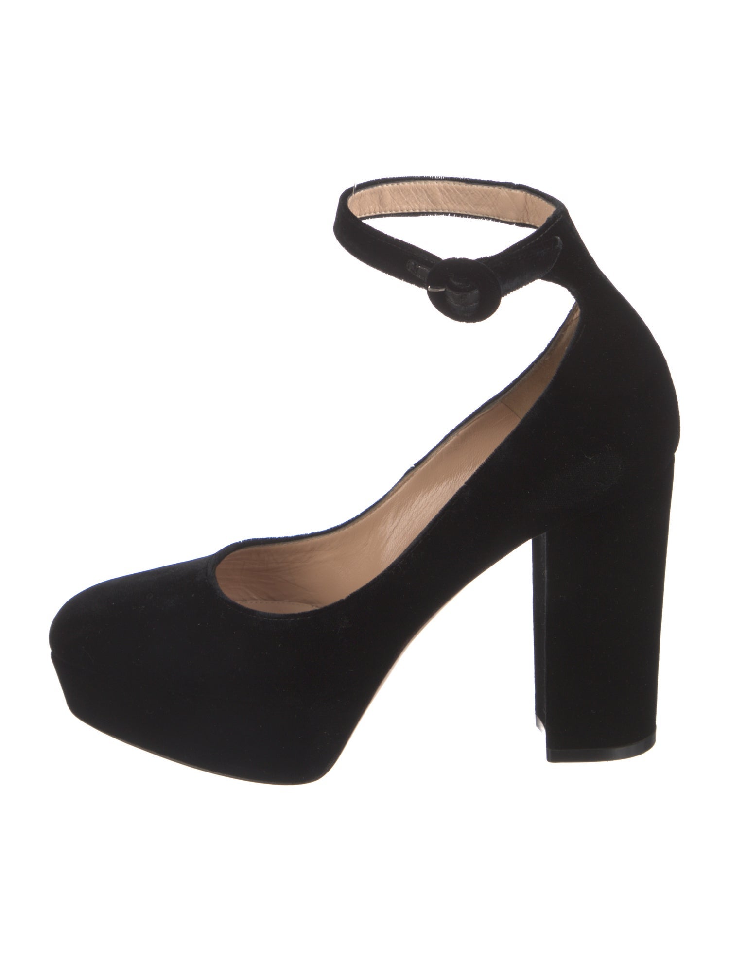 Gianvito Rossi Velvet Pumps