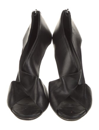 Giuseppe Zanotti Leather Slingback Sandals